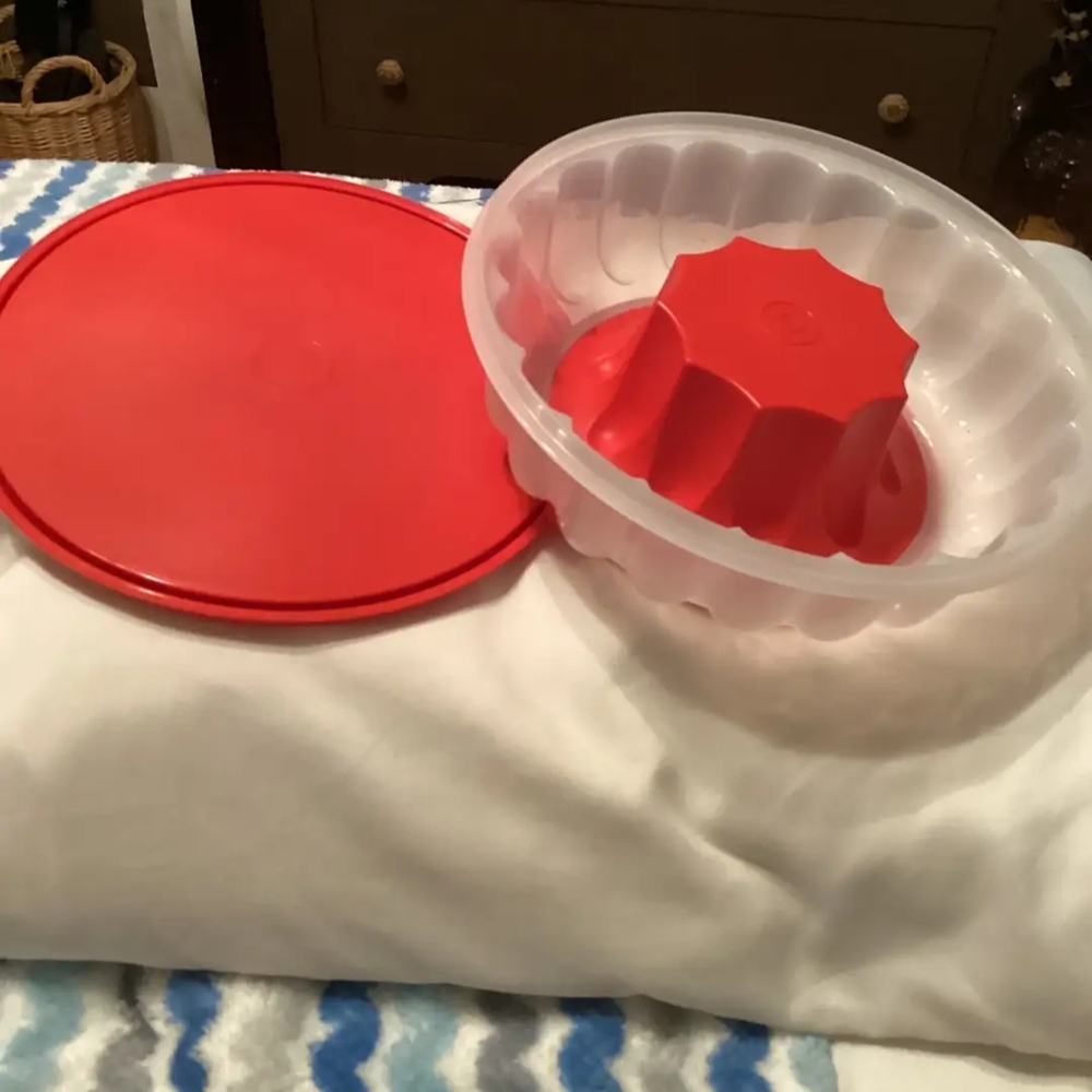 Red and Clear Cake Mold with Lid